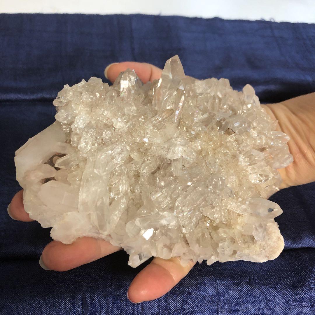 希少ヒマラヤクリスタルクラスター