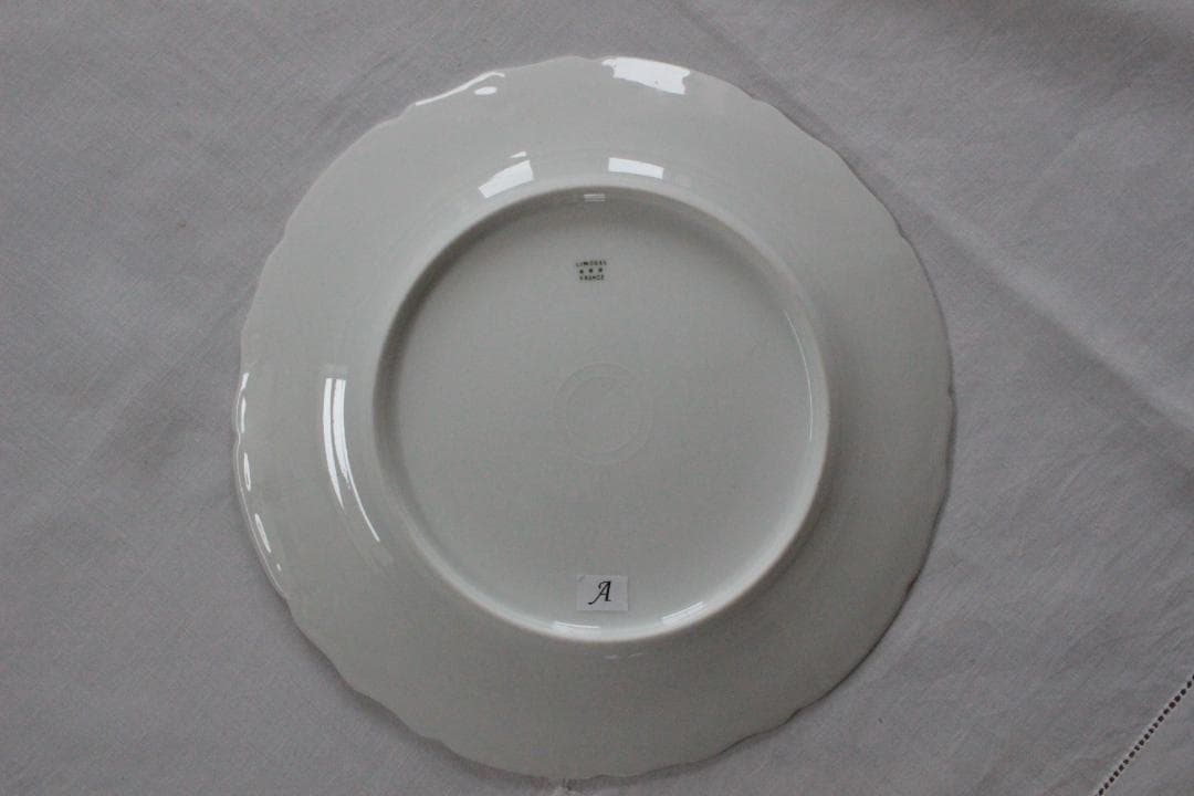 maman様2枚おまとめ　Limoges【リモージュ】スミレのデザートプレート