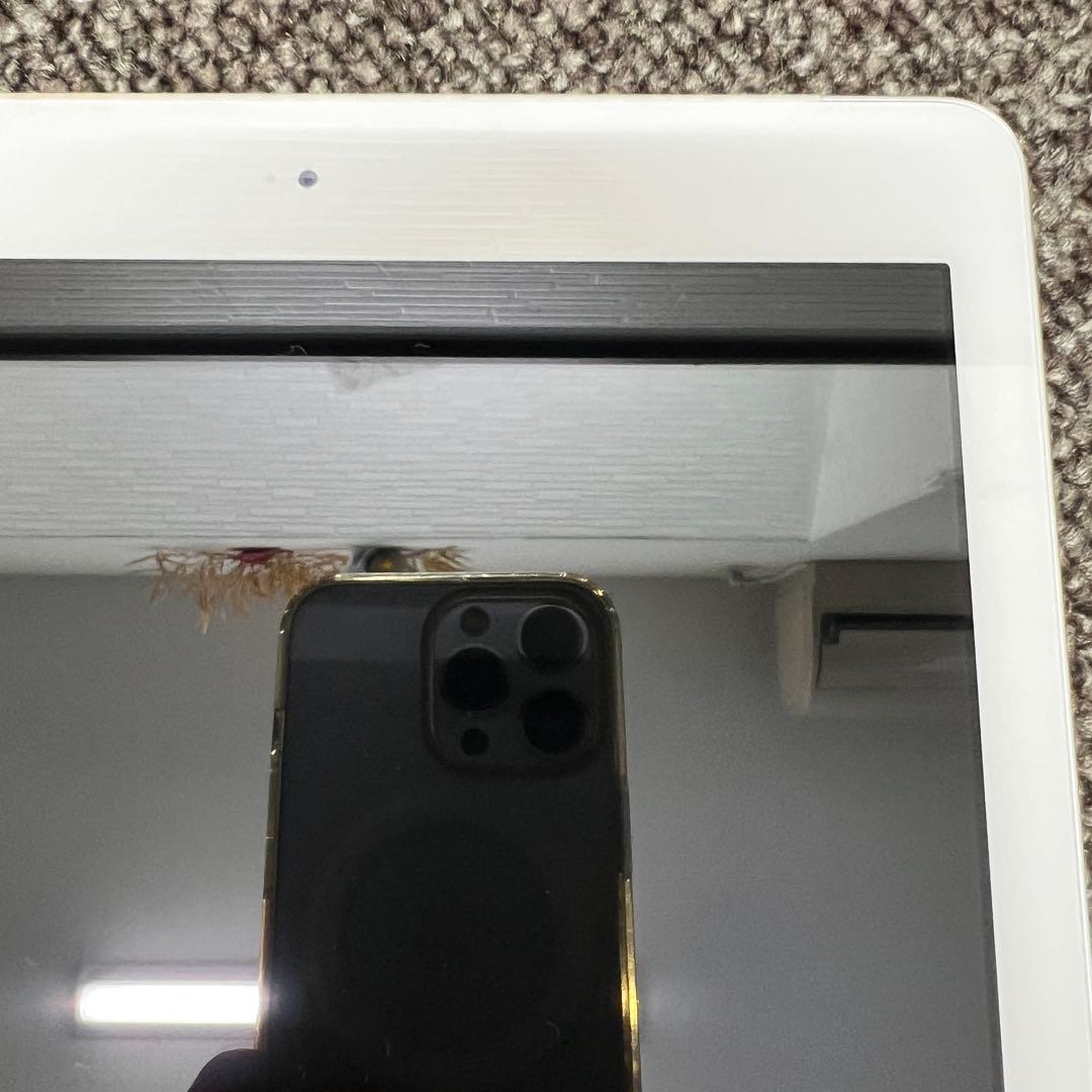 【美品】ipad 第6世代 Wi-Fi+セルラー　バッテリー98%