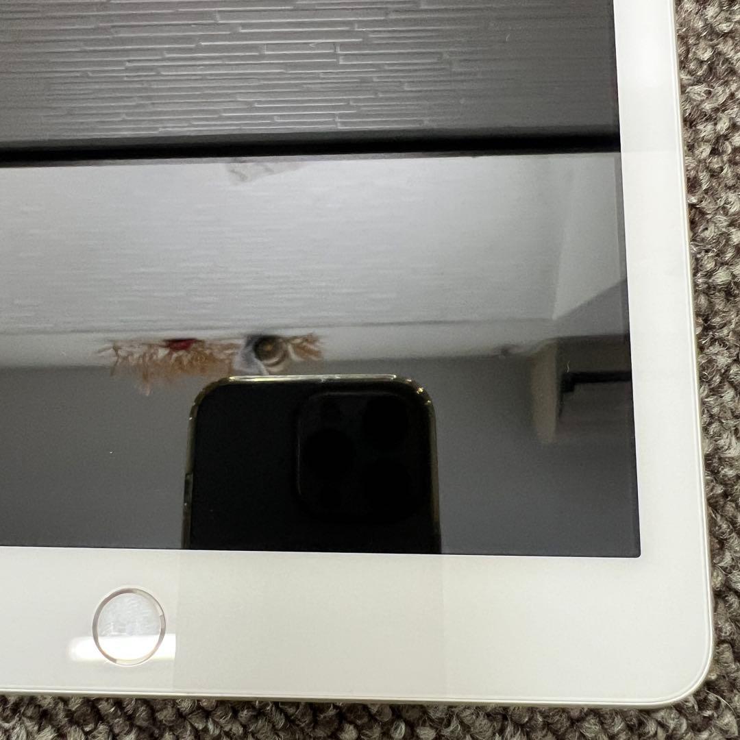 【美品】ipad 第6世代 Wi-Fi+セルラー　バッテリー98%