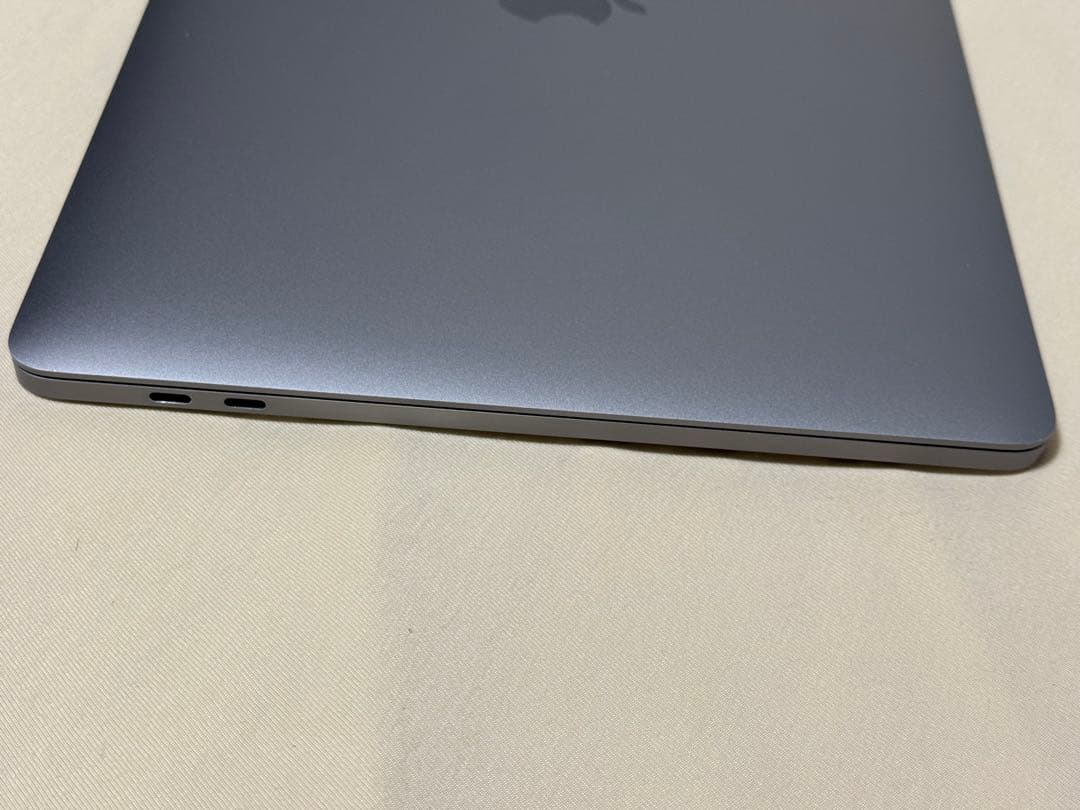 MacBook Pro 13インチ　2020 a2251