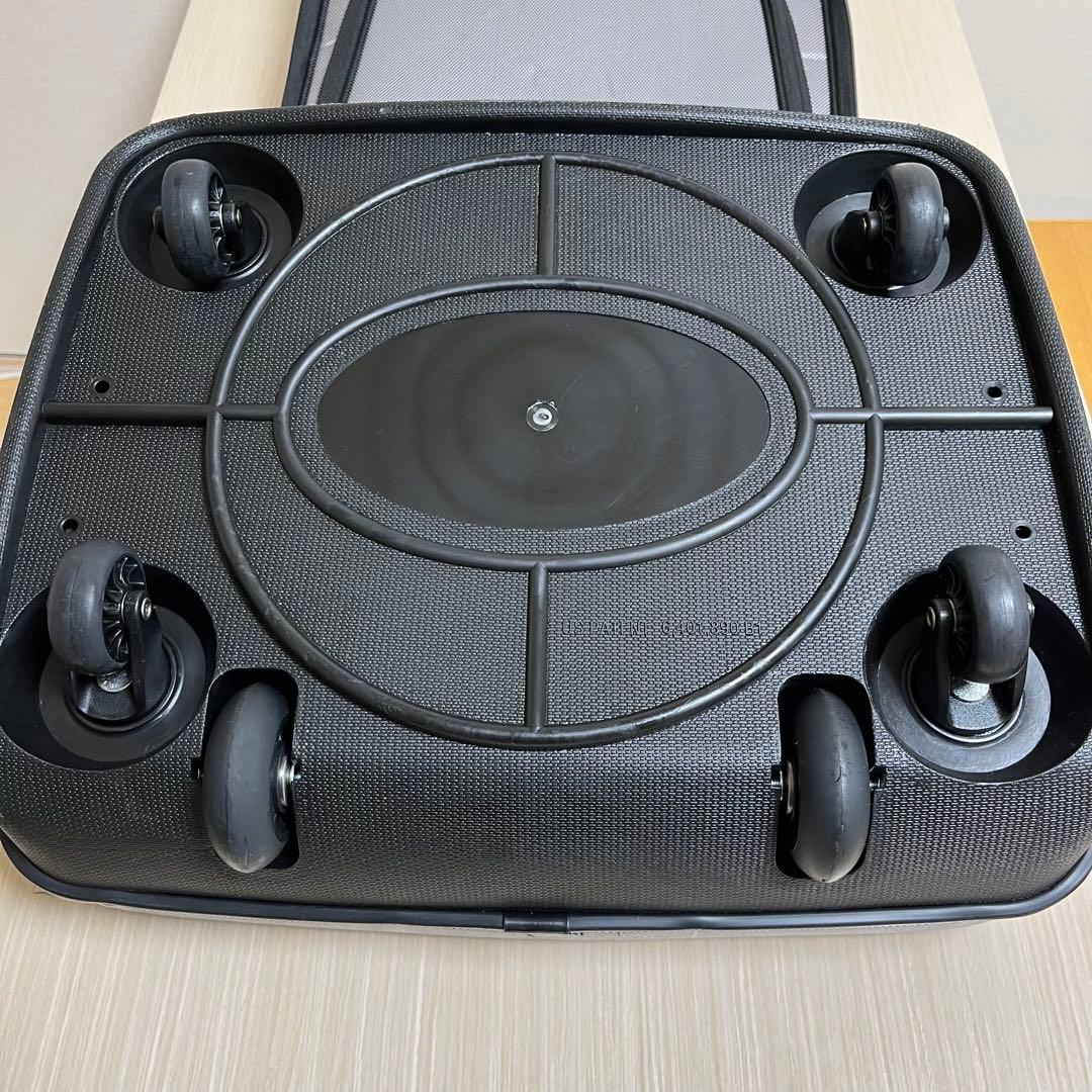 ★バタピー★マスターバニーエティション トラベルカバー キャスター付き