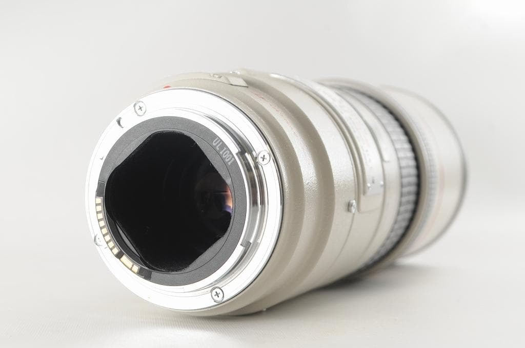 ★超美品級★ Canon キヤノン EF 300mm F4L IS USM