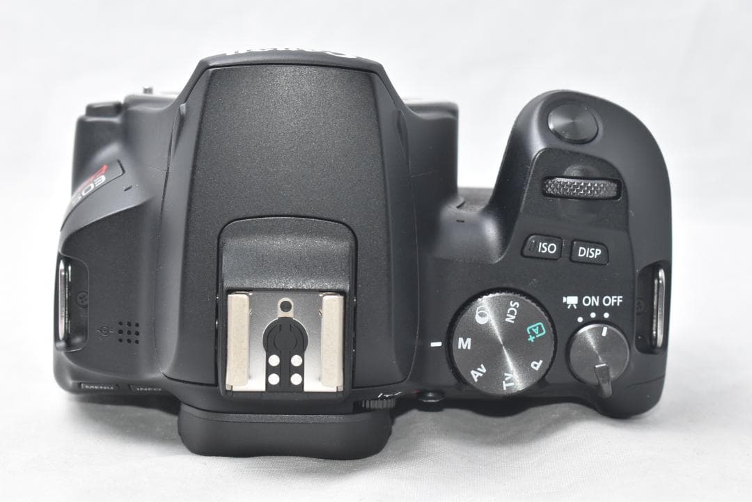 美品 Canon キヤノン EOS Kiss X10 レンズキット