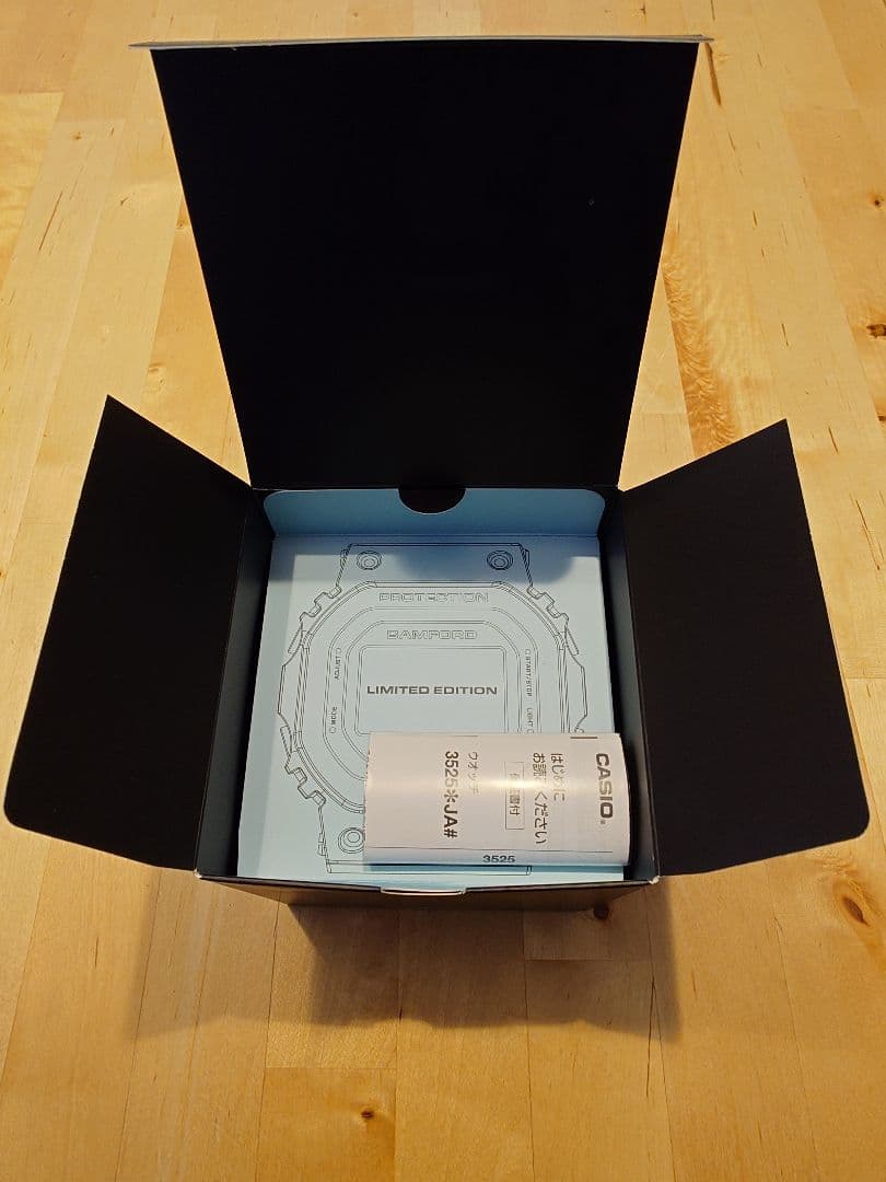 m*s様 BAMFORD GM-5600BWD-1JR デジタル腕時計