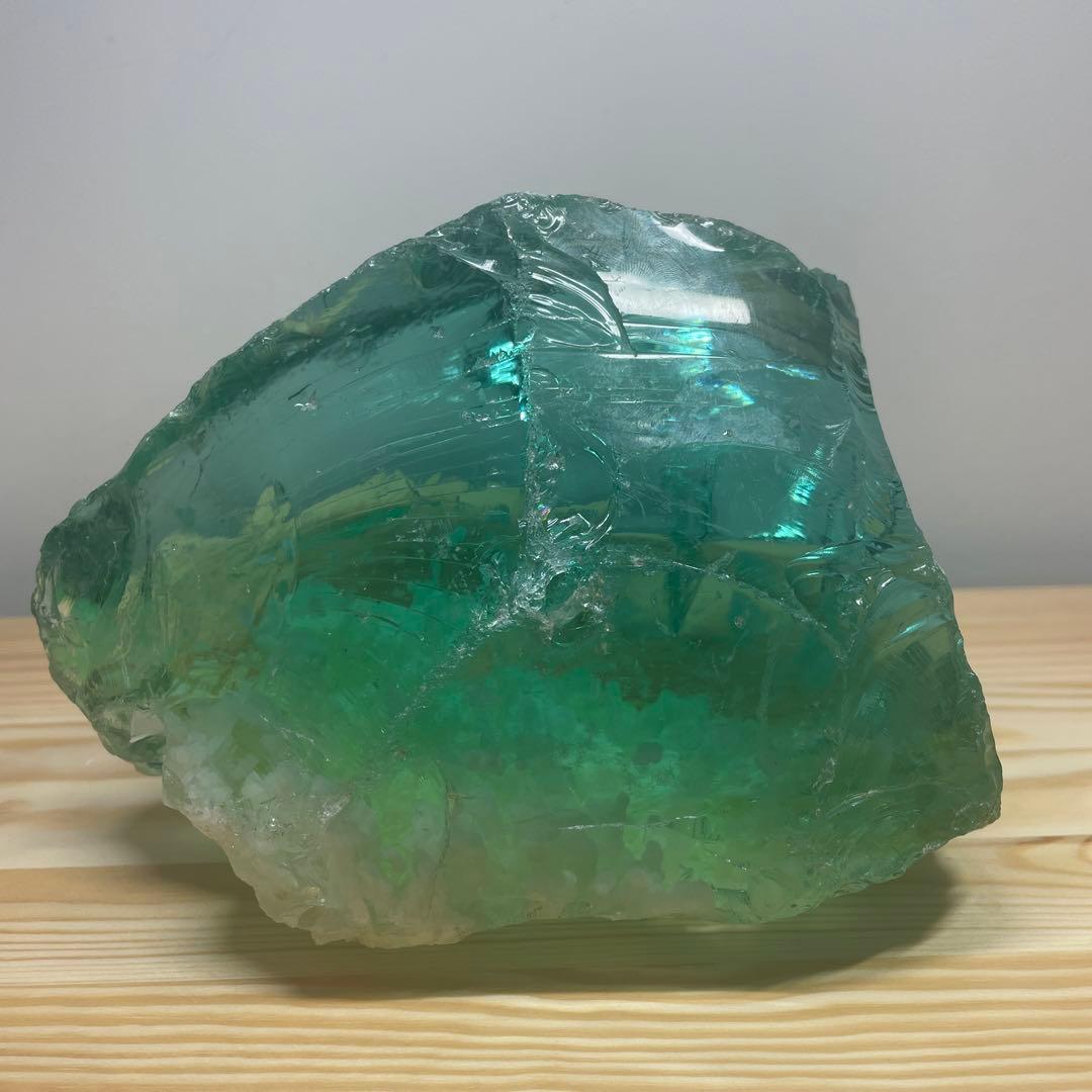 お値下げ　美品　アンダラクリスタル　インドネシア産　3026g