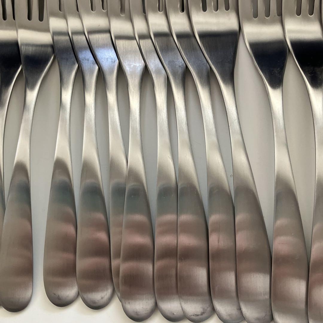 燕190 ナイフ スプーン大小 フォーク大小 レスト 各30 マドラー 10