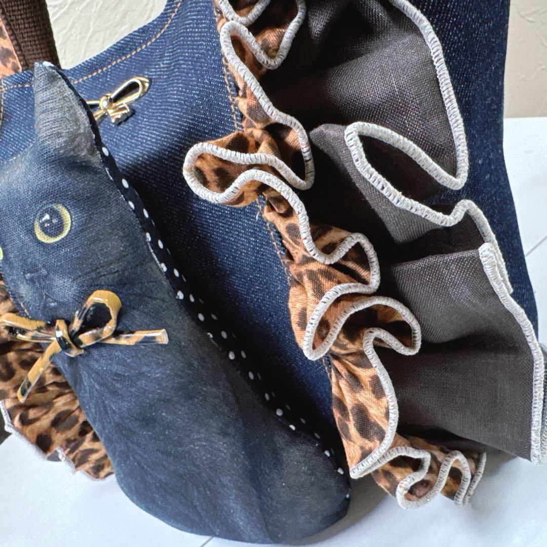 ゆ*ら様 コヤンイサムチョン♡ふっくら黒猫♡豹柄ダブルフリルのデニムトートバッグ