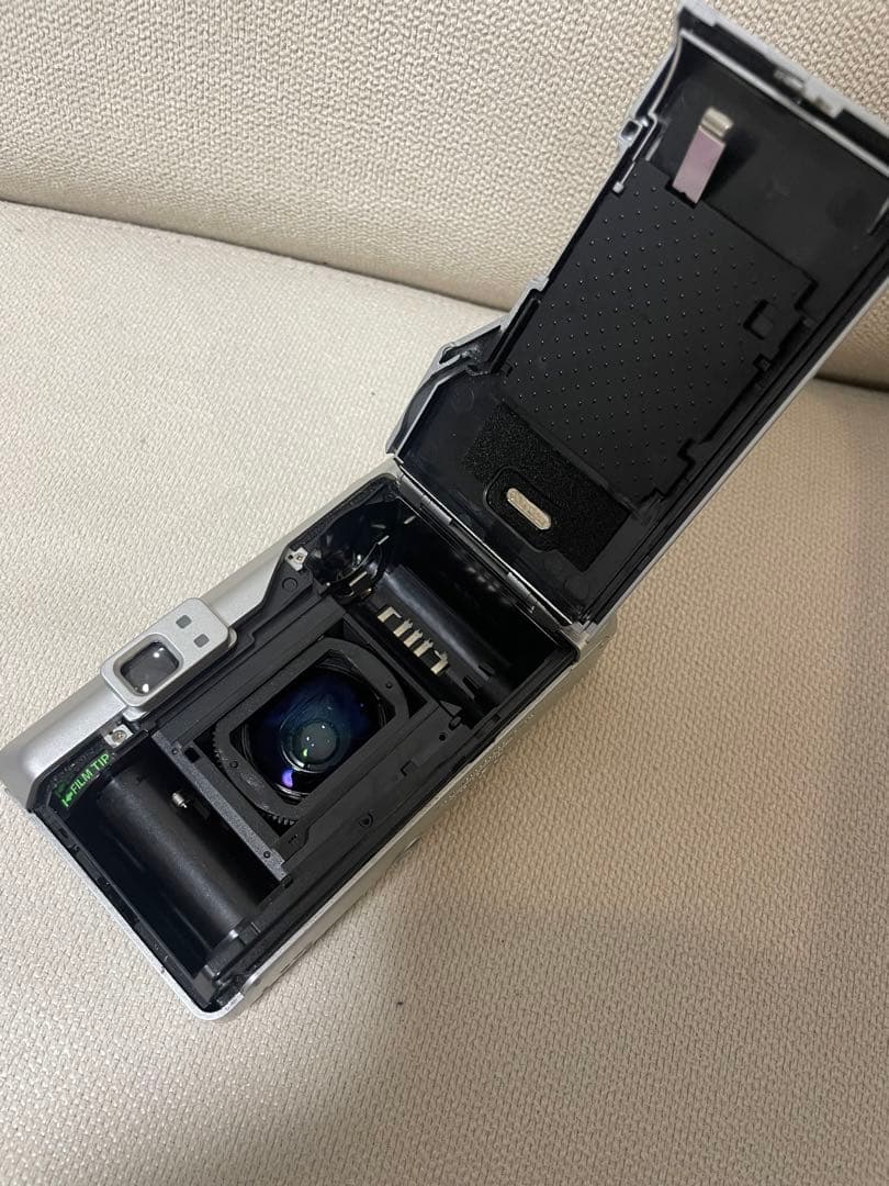 通電確認FUJIFILM NATURA Classic フィルムカメラ