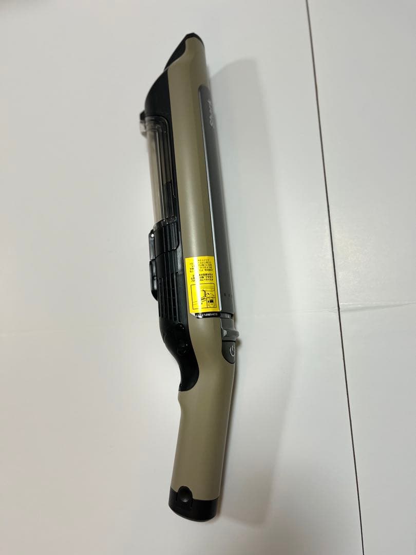 Shark コードレススティッククリーナー　CS100Jbr