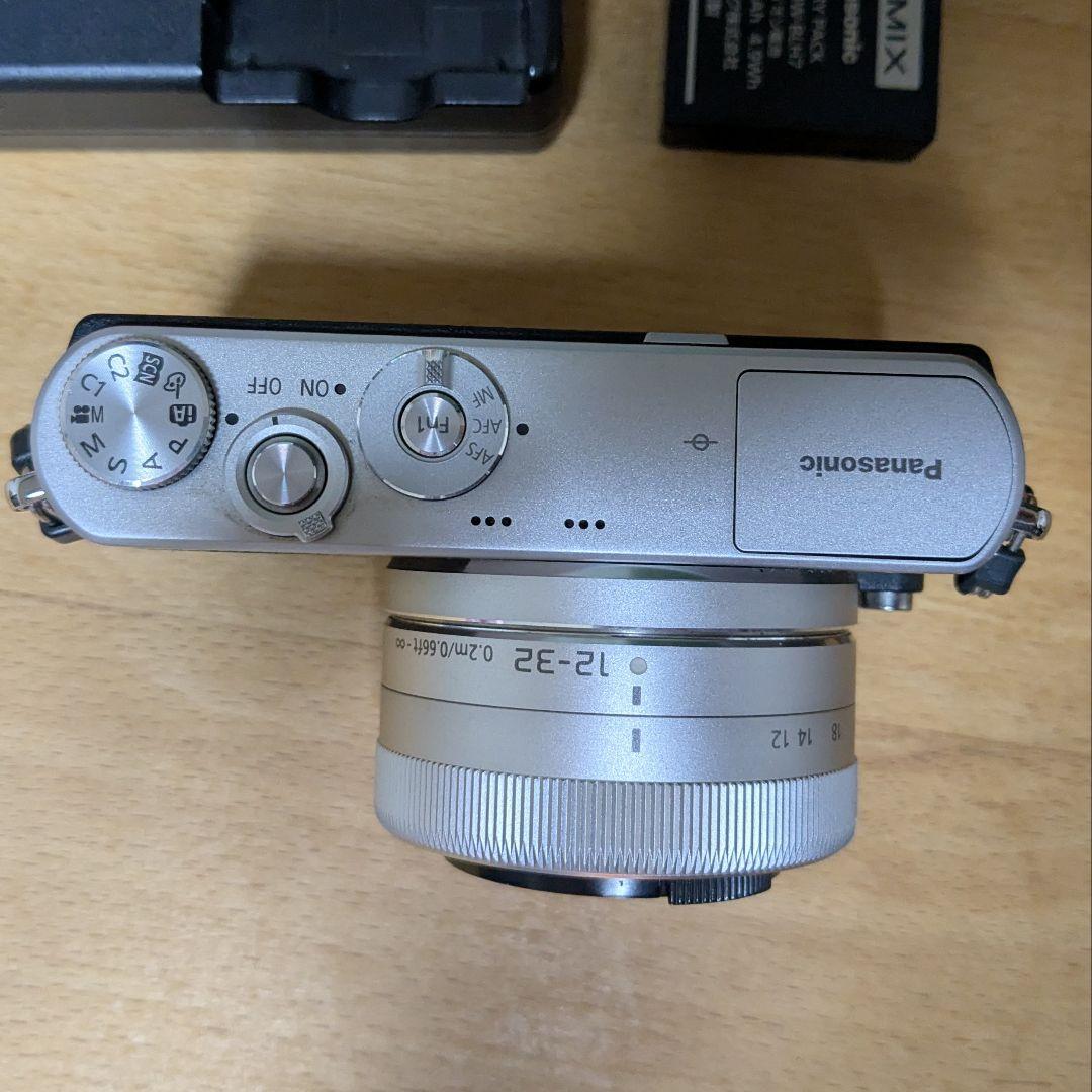 Panasonic LUMIX DMC-GM1K シルバー