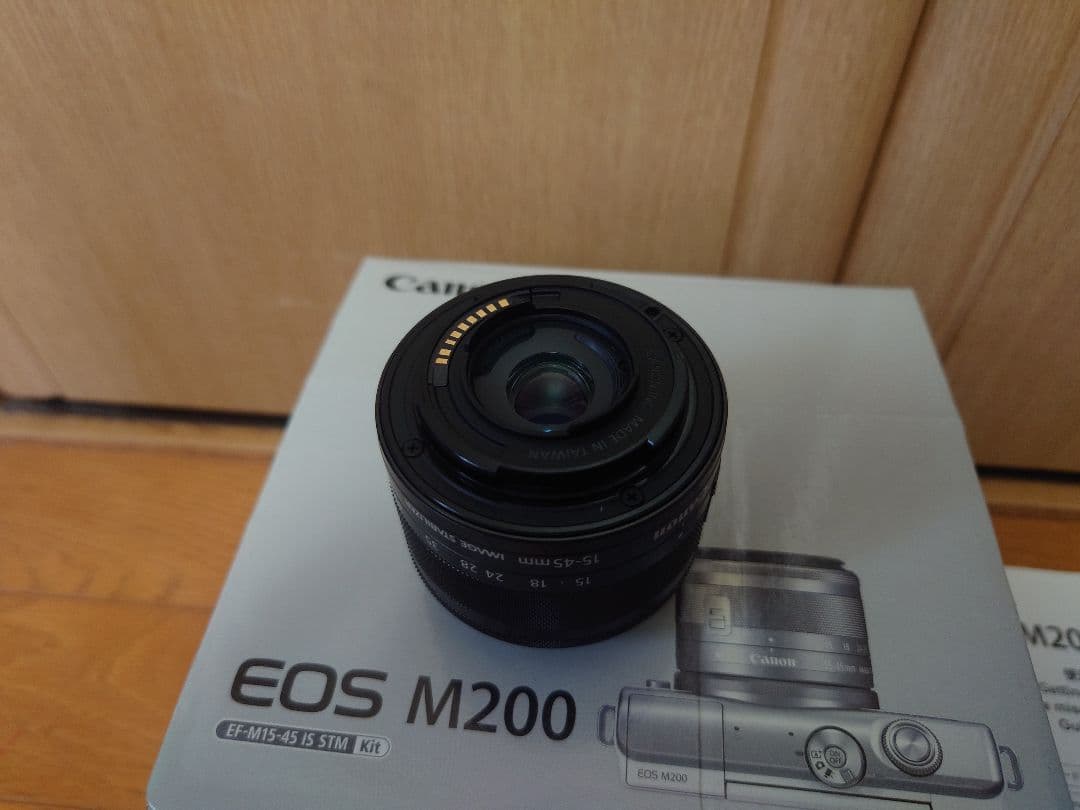 CANON EOS M200 EF-M15-45 IS STM レンズキット