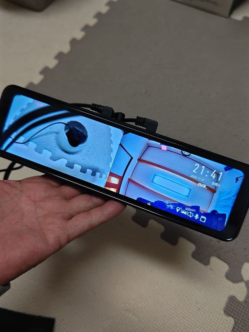 BALUCE ドライブレコーダー デジタルインナーミラー配線付きシガー電源。