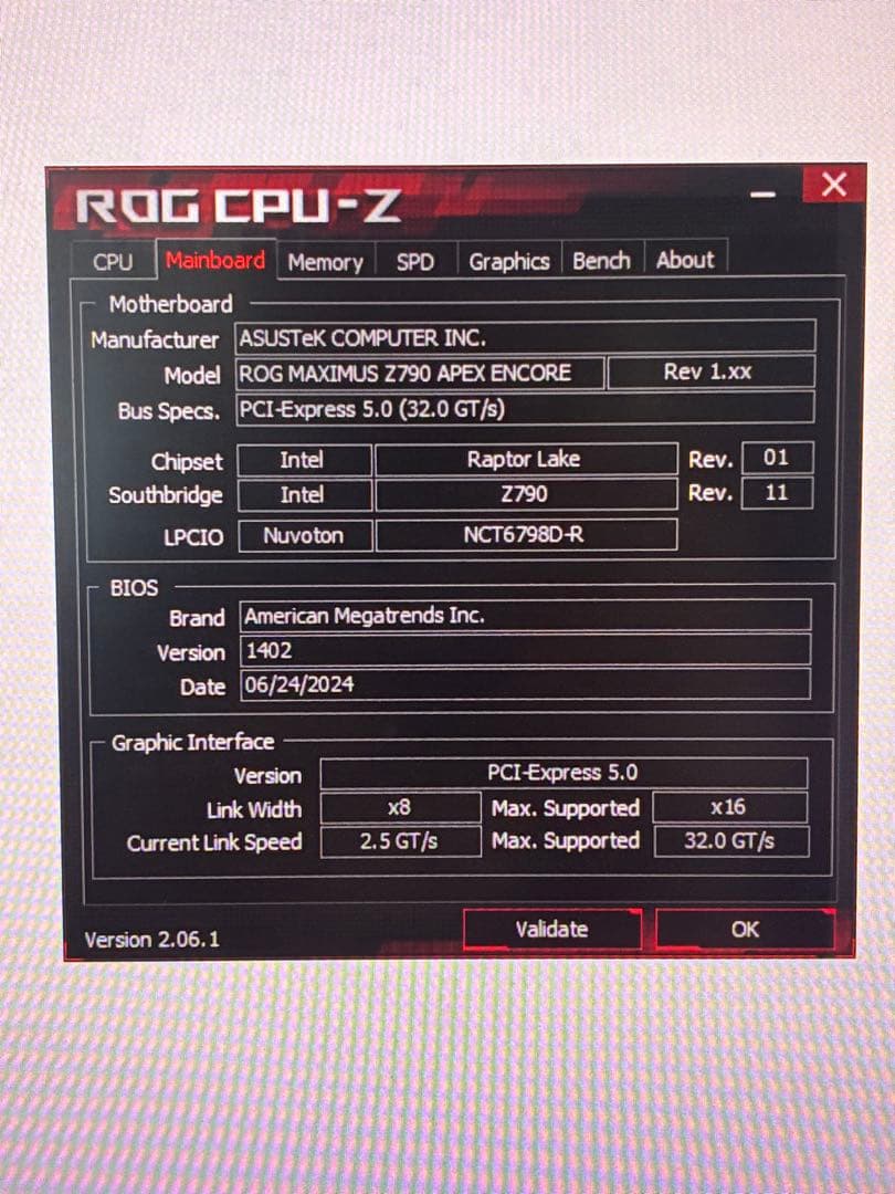 ROG MAXIMUS Z790 APEX ENCORE（動作品、中古）