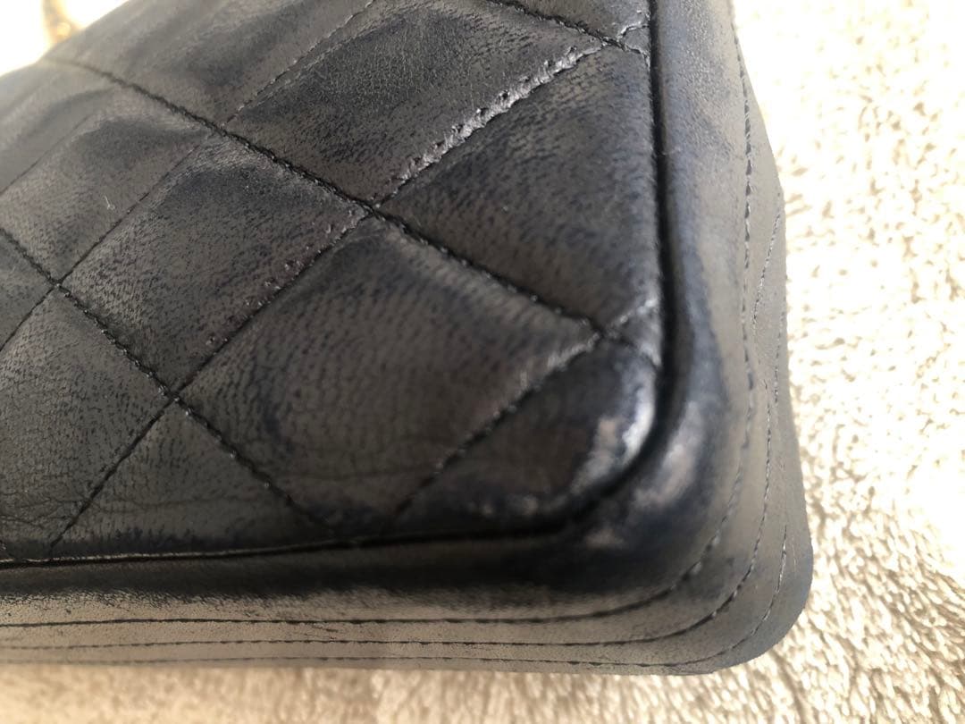 CHANELマトラッセ　ラムスキン　ショルダーバッグ