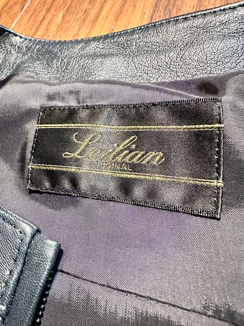 11号 大きいサイズ！極美品！最高級 レリアン 本革 羊革 ラムレザージャケット