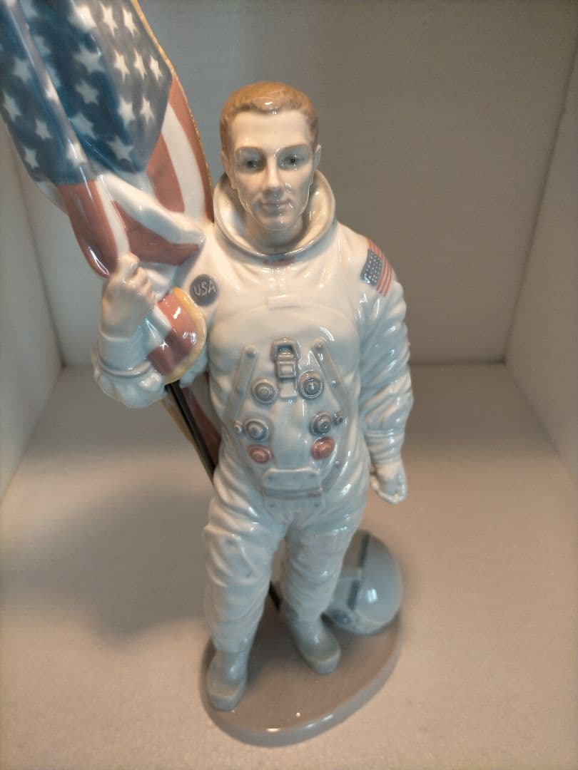 リヤドロ lladro アポロ 宇宙飛行士 バズ オルドリン