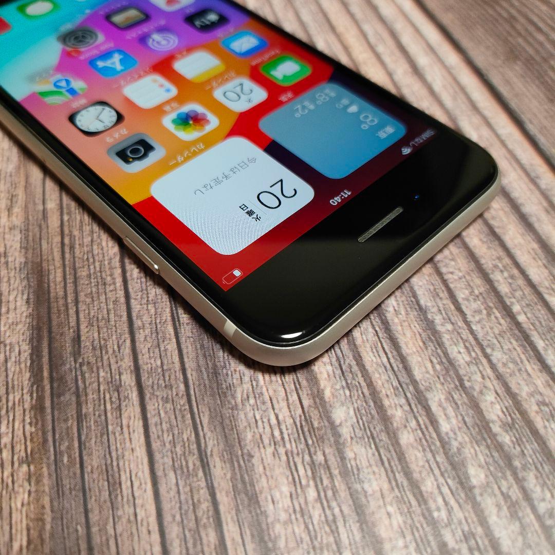 iPhone SE 第3世代 SIMフリー 64GB 美品