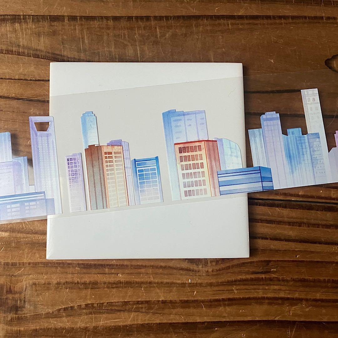 building 昼　PET 280円