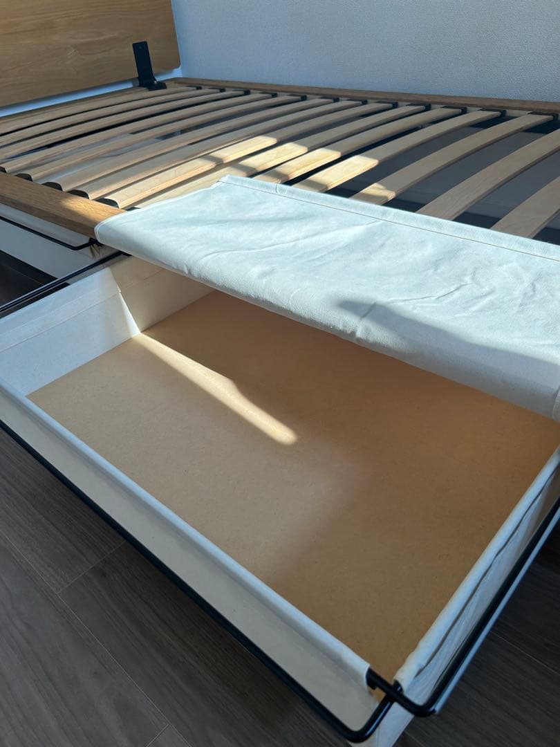 無印良品　シングルベッドフレーム オーク材ヘッドボード付き