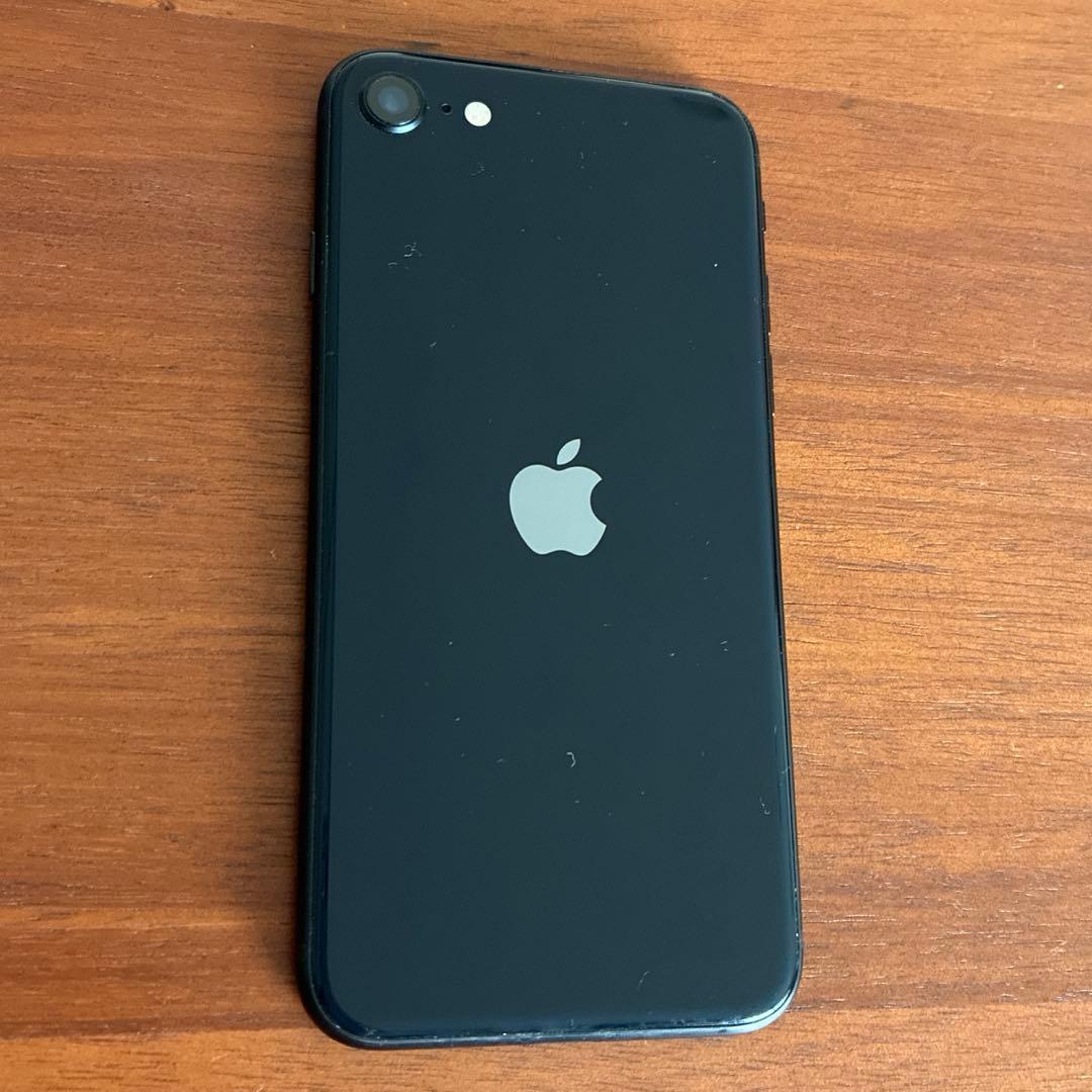 Apple iPhone 第3世代SEブラック 64GB本体