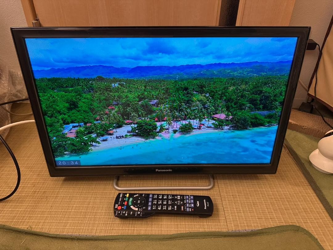 スマートテレビ！パナソニック　24型　TH-24ES500　19年製　超美品！