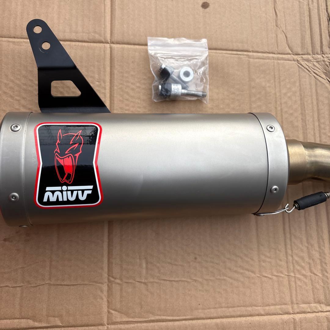 美品中古　XL750 トランザルプ　 mivv DAKAR スリップオンマフラー