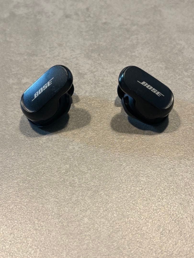 BOSE QC Earbuds Ⅱ ワイヤレスイヤホン　　　　Bo111