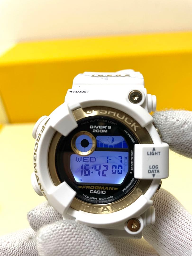 G-SHOCK G-7900 30周年記念モデル ホワイト
