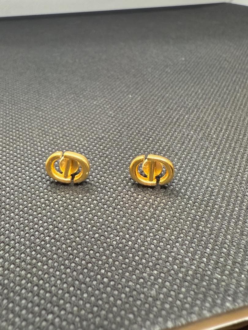 レシート有 超美品 DIOR CDシグネチャーNAVY スタッドピアス