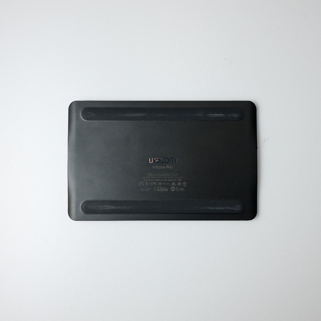 Wacom ペンタブレット Intuos Pro Small PTH-460