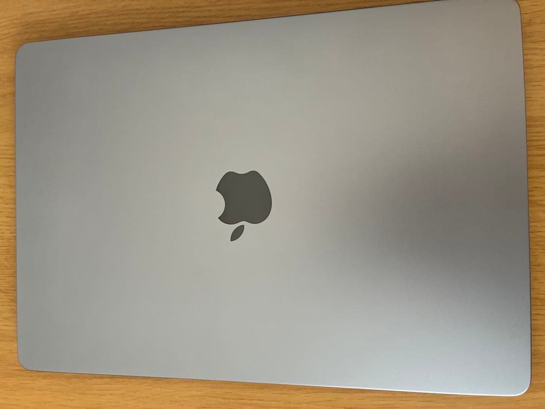 MacBook Air M2 (2023) 15インチ SSD512GB 本体