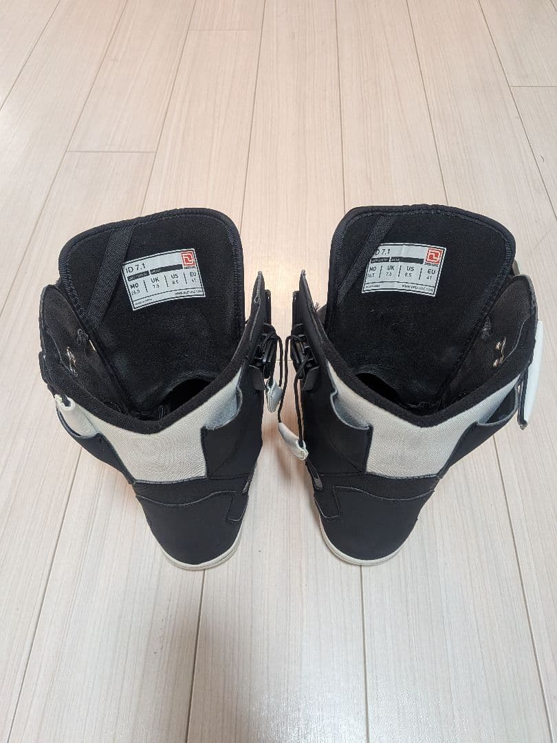 DEELUXE ID7.1TF スノーボードブーツ 2018-19