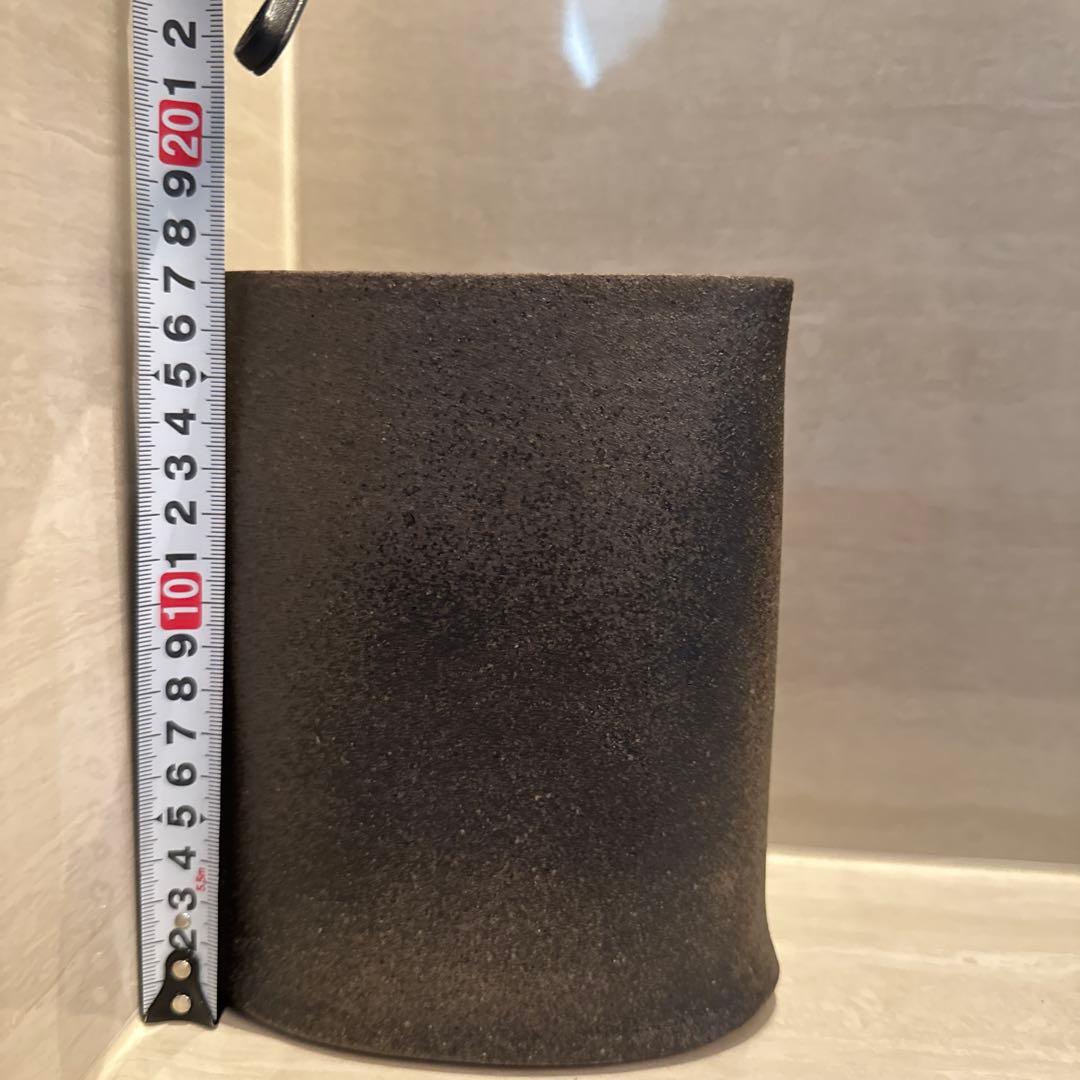 奥能登 珠洲焼 黒の円筒形花器 約10cm