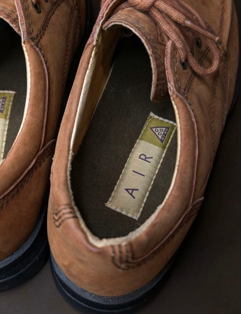 靴 NIKE ACG AIR CAIRNGORM US8