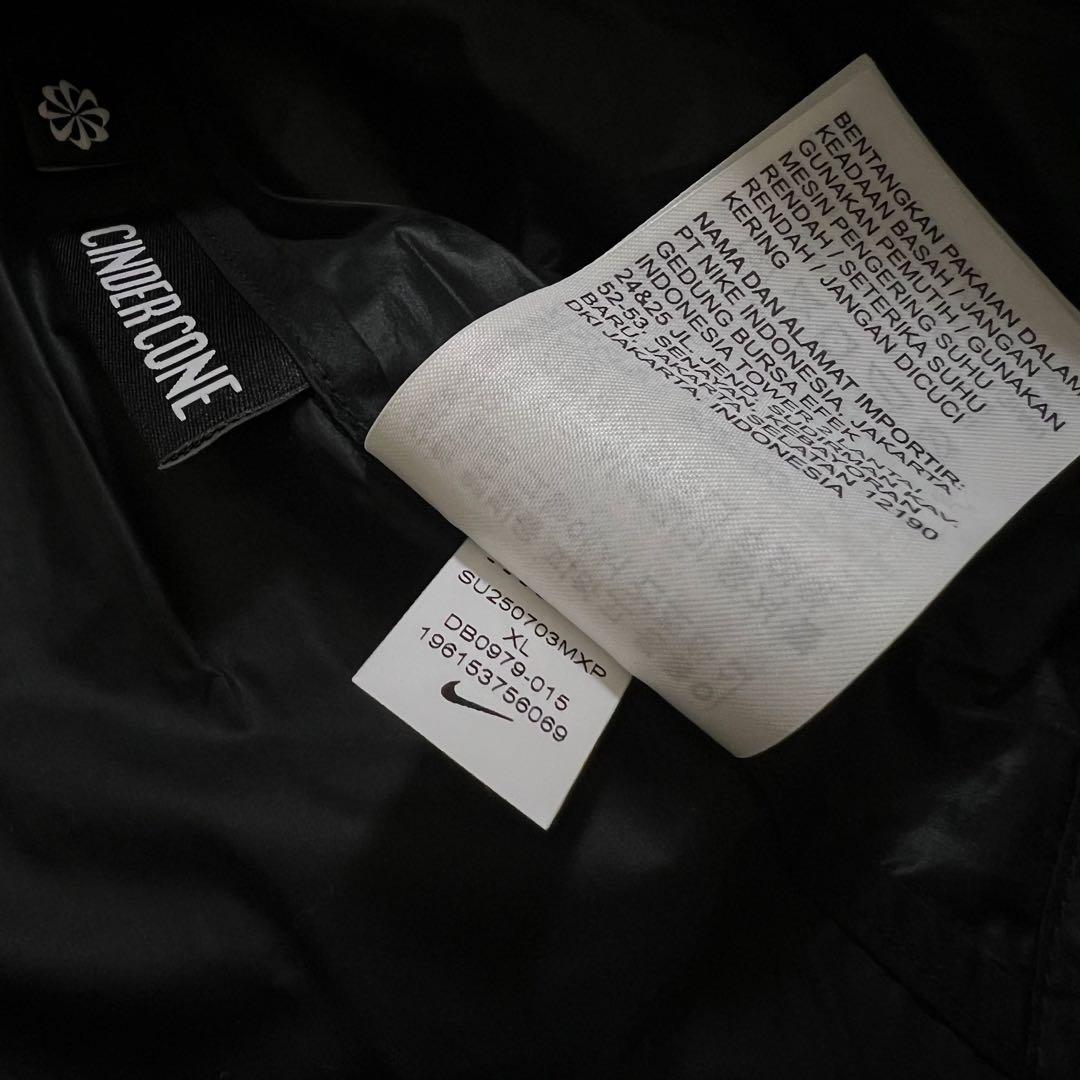 【新品未使用】NIKE ACG ウィンドプルーフ ジャケットDB0979-015