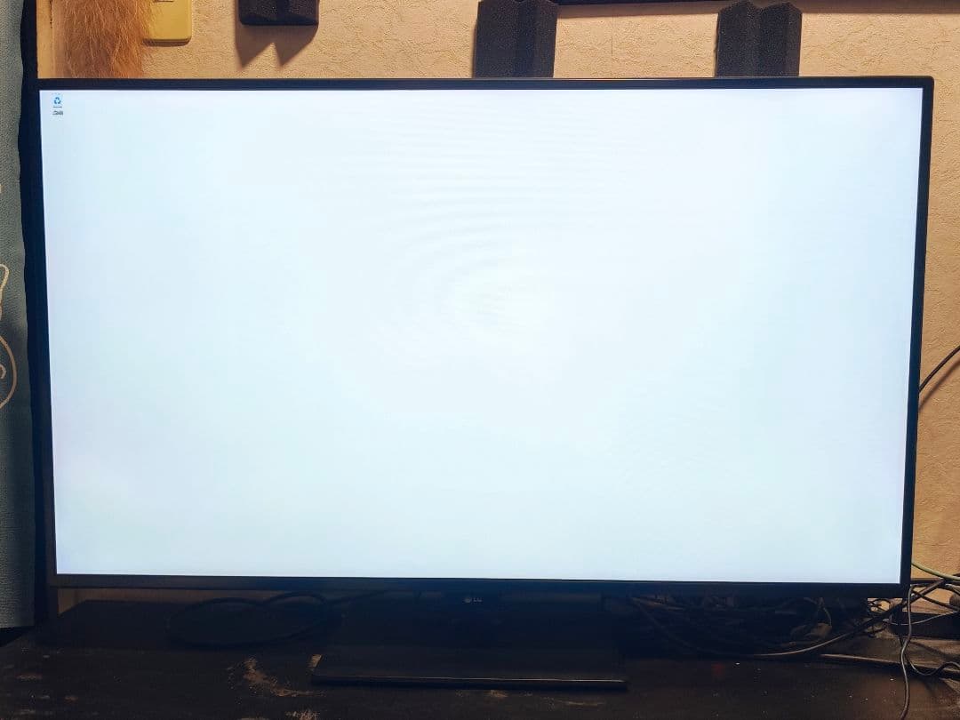 LG モニター ディスプレイ 43UN700-B 4K 画面