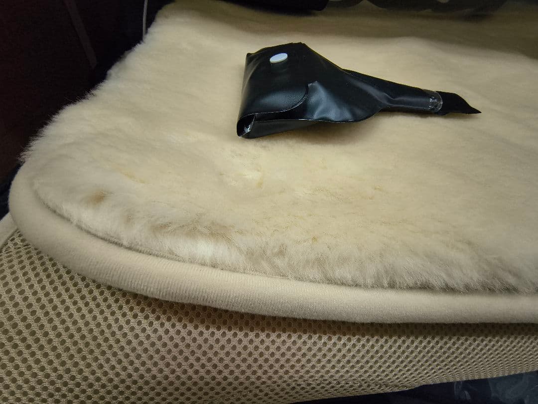 完全閉店！最終値下げ！極上西川ムートン敷パッド,オーストラリア羊毛皮100%be