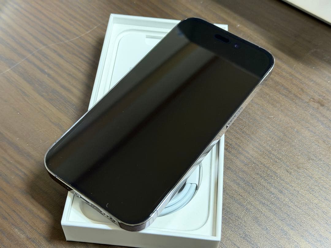 【外観極美品】iPhone 14 Pro 128GB ディープパープル