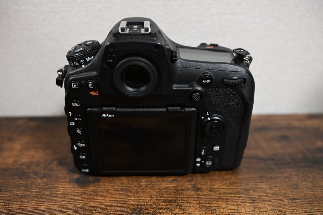 Nikon D850 ➕レンズ2本、他【あゆみ】