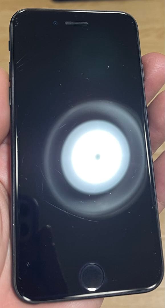 IphoneSE2 ブラック128GB SIMフリーバッテリー89％良品