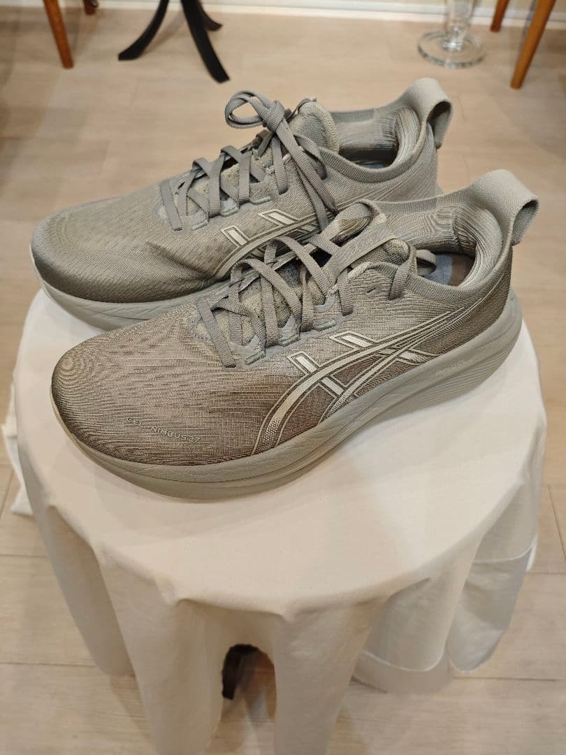 スパイク・シューズ ASICS GEL-NIMBUS 27 Size27.0cm