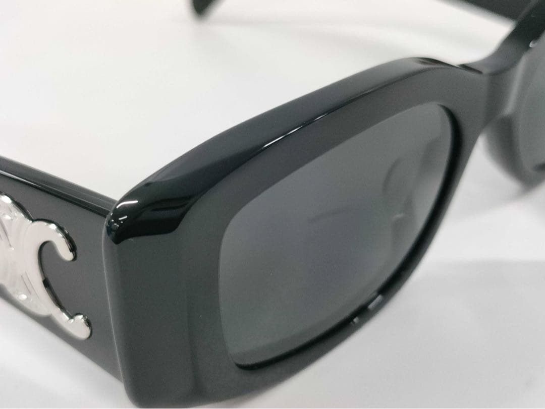 ✨新品未使用✨CELINE セリーヌ サングラス ロゴ