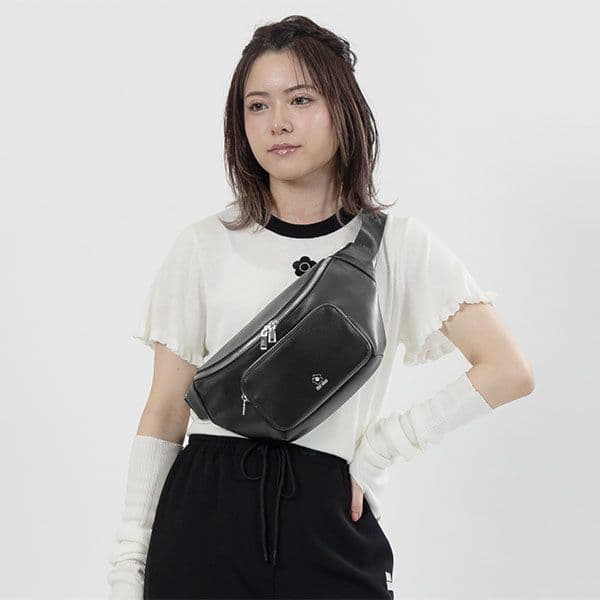 マリークワント ボディバッグ