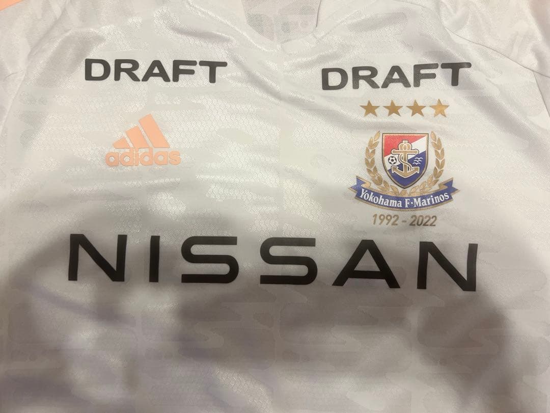 【美品】横浜F・マリノス 2022 アウェイ ユニフォーム　宮市亮17番Oサイズ