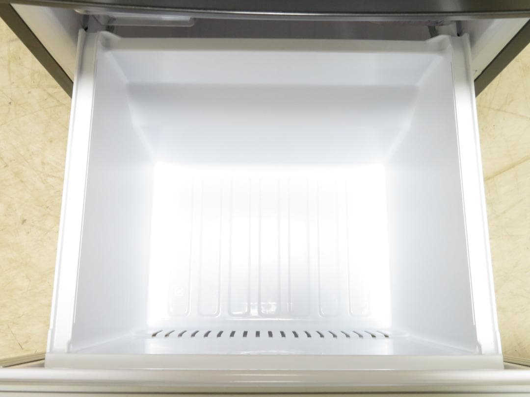 名古屋市近郊送料無料 三菱 2023年製 2ドア 冷凍冷蔵庫 146L