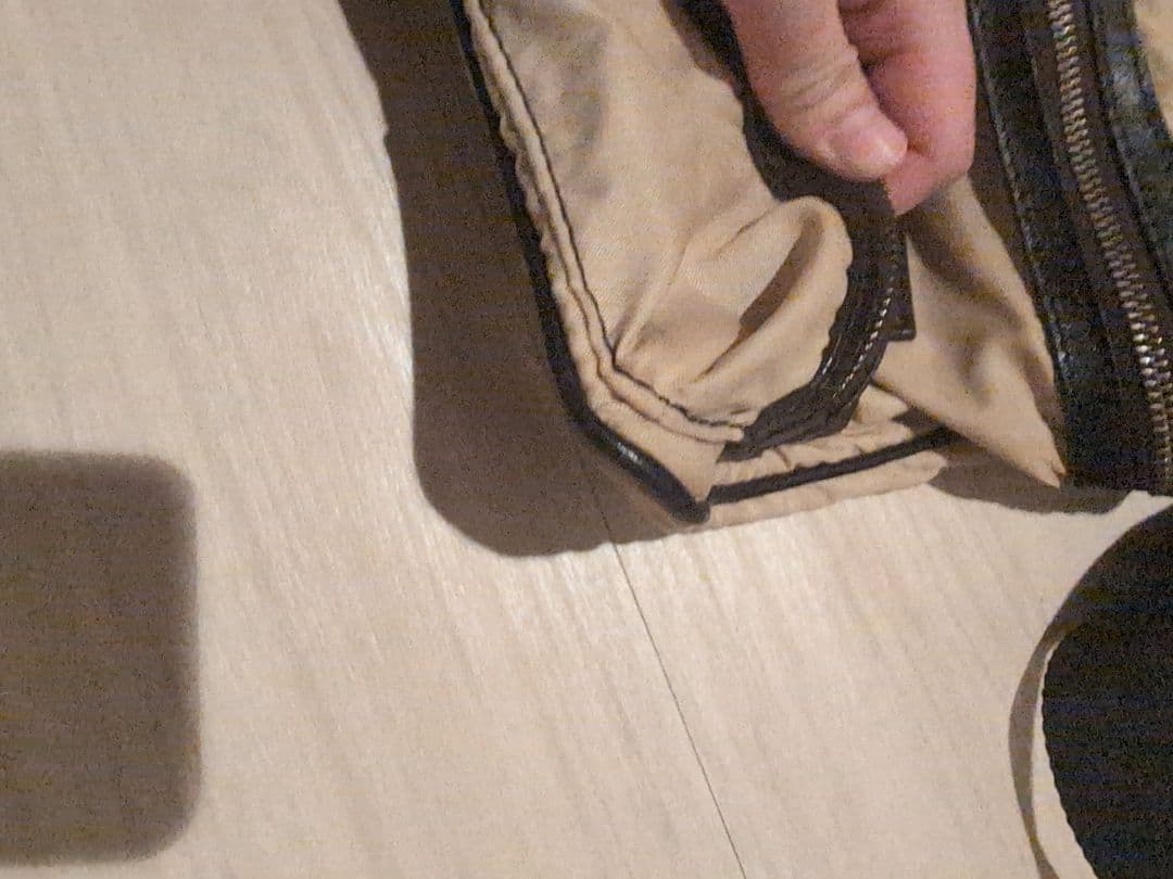 DOLCE&GABBANA ナイロン製ベージュショルダーバッグ