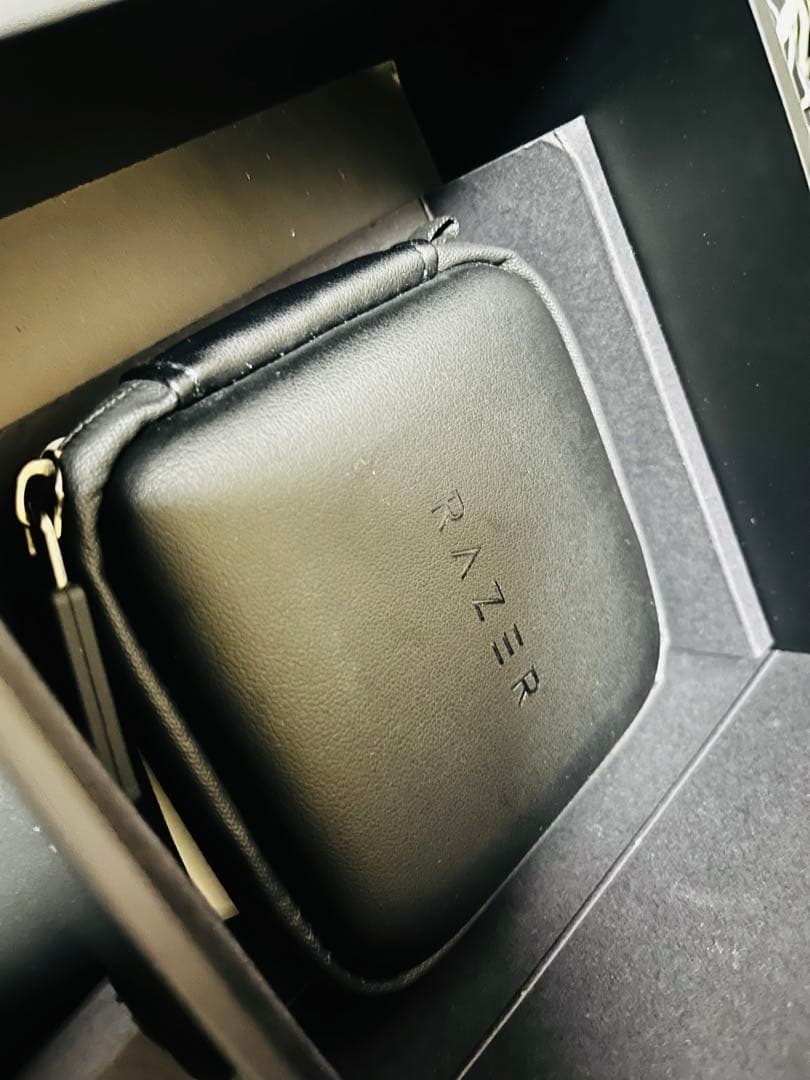 Razer Moray ゲーミングイヤホン