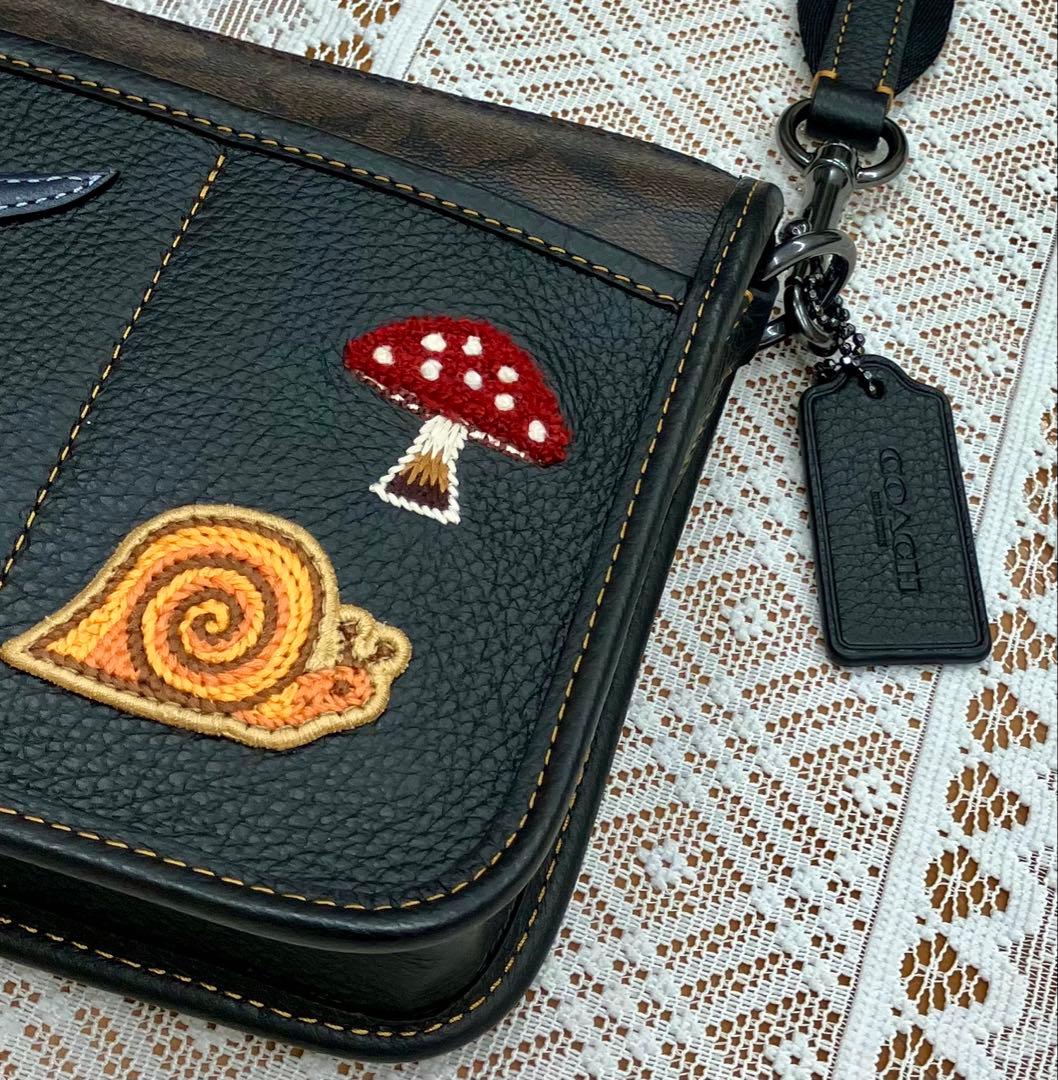 る*こ様 COACH/コーチ◆刺繍デザイン 小物入れ付 ショルダーバッグ◆多