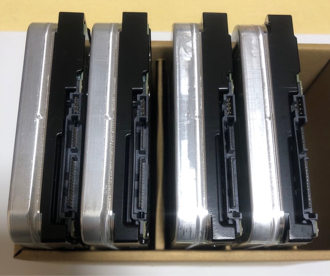 Seagate Exos X18/X20 18TB SATA HDD ４個